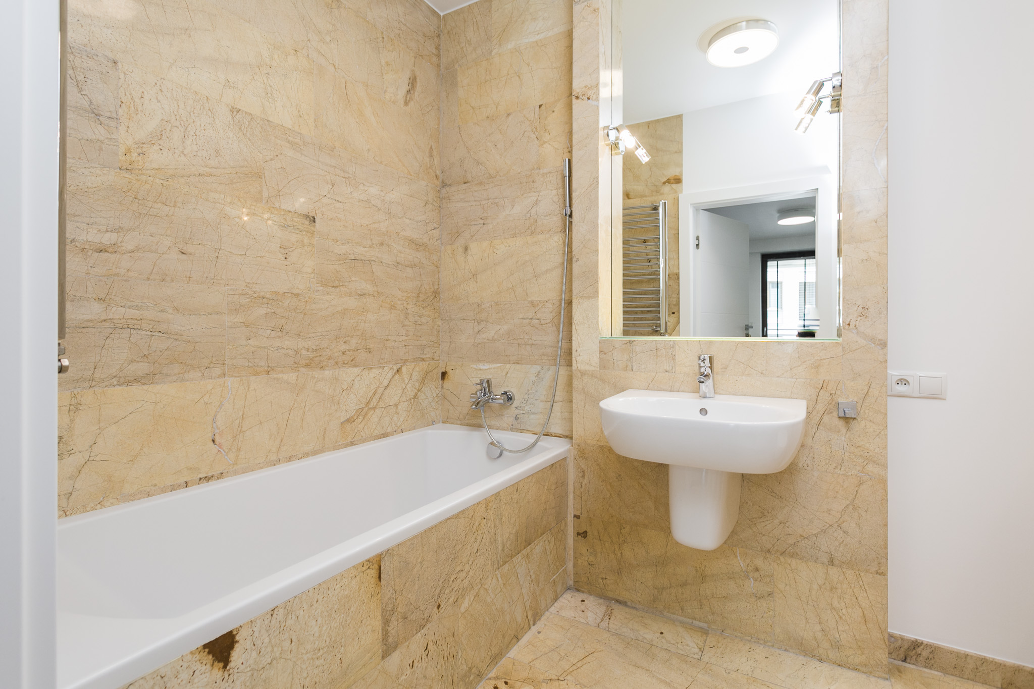 Apartment for Sale, Warszawa Śródmieście, ul. Leona Kruczkowskiego  86073669