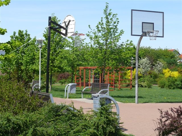 House for Rental, Piaseczyński Konstancin-Jeziorna Bielawa, ul. Vincenta van Gogha 67995078
