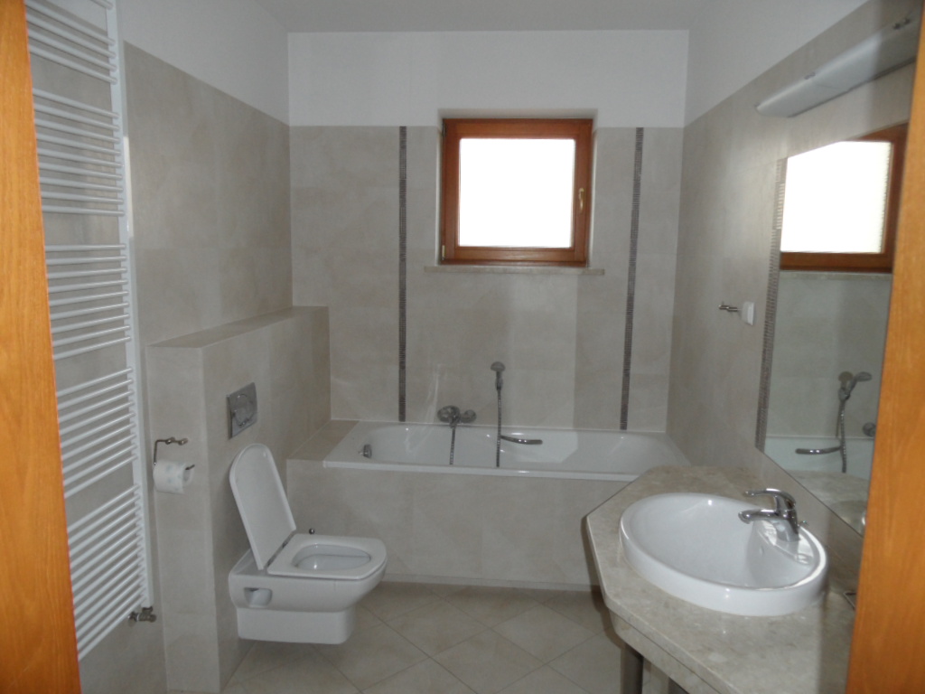 House for Rental, Piaseczyński Konstancin-Jeziorna Bielawa, ul. Vincenta van Gogha 67995086