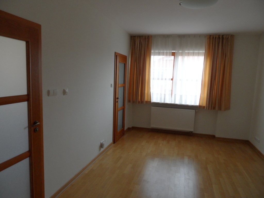 House for Rental, Piaseczyński Konstancin-Jeziorna Bielawa, ul. Vincenta van Gogha 67995099